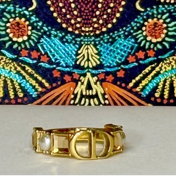 CHRISTIAN DIOR 30 Montaigne Ring - Picture 3 of 6